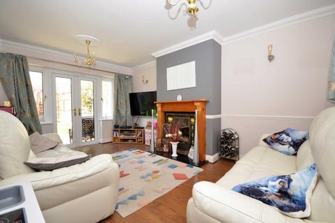 1 Farrier Square, Ramsden Heath, Billericay, CM11 1PQ