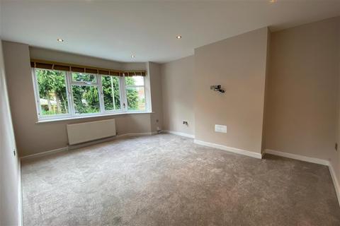 7 Ryebridge Close, Leatherhead, KT22 7QH