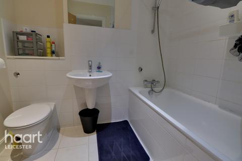 Apartment 306, Dyersgate, 8 Bath Lane, Leicester, LE3 5BE