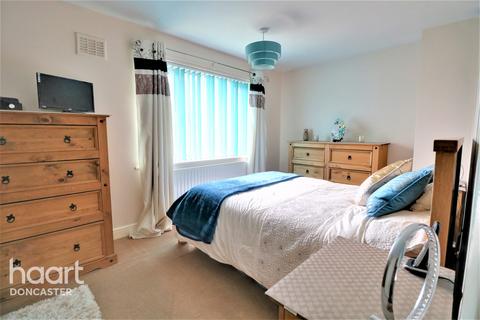 57 Laburnum Drive, Armthorpe, Doncaster, DN3 3HF