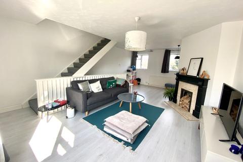 7 Athelstan Close, Romford, RM3 0QJ
