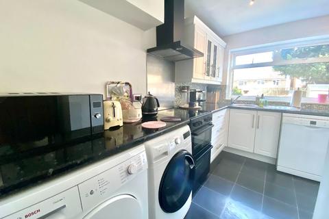 7 Athelstan Close, Romford, RM3 0QJ