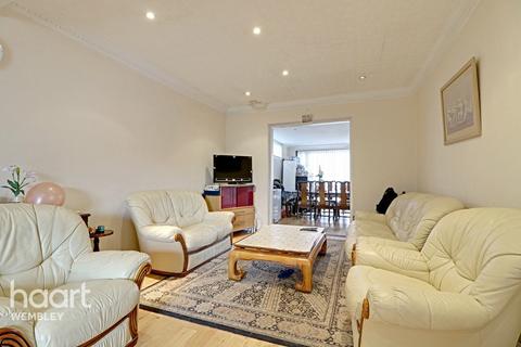 56 Chalfont Avenue, Wembley, HA9 6NN