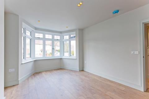 3 bedroom terraced house for sale - Mayfield Avenue, North Finchley, N12