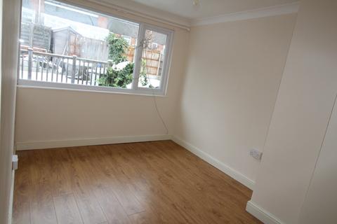 63 Brendon Avenue, Luton, LU2 9LQ
