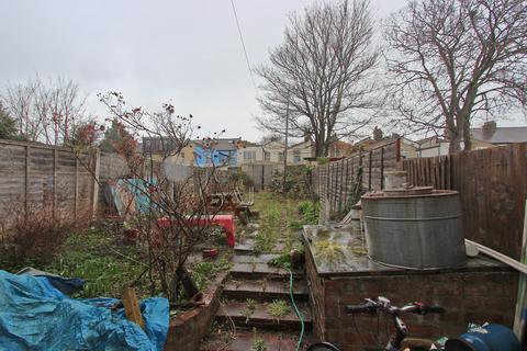 9 Talbot Road, London, E7 0DX