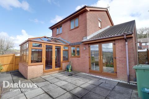 51 Brynderwen, Cilfynydd, Pontypridd, CF37 4EX