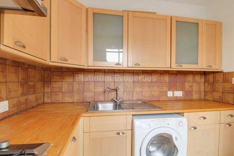 1 bedroom apartment to rent, Hooper Street, Cambridge