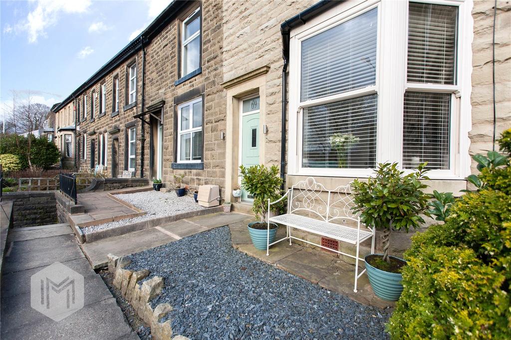 Bury Road, Edenfield, Ramsbottom, Bury, BL0 2 bed terraced house £215,000