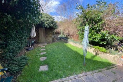 22a Coates Road, Elstree, Borehamwood, WD6 3DS