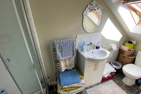 22a Coates Road, Elstree, Borehamwood, WD6 3DS