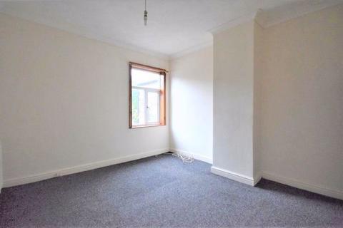 14 Blake Street, Stoke-on-trent, ST6 4BE