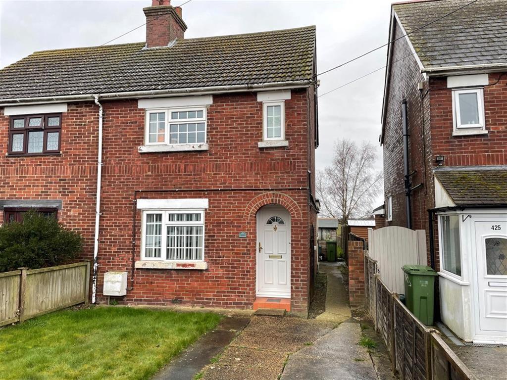 Canterbury Road, Densole, Kent, CT18 7BH 2 bed semidetached house £