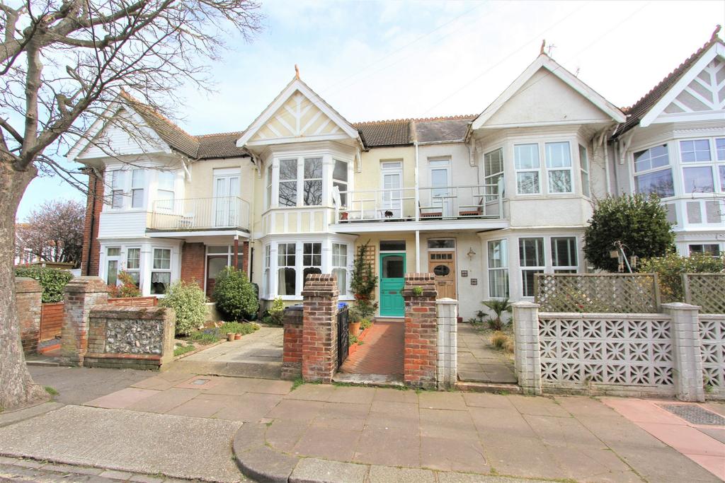 Alexandra Road, Worthing, BN11 2 bed flat £1,050 pcm (£242 pw)