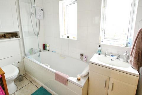 undefined, Tom Price Close, Fairview, Cheltenham, GL52