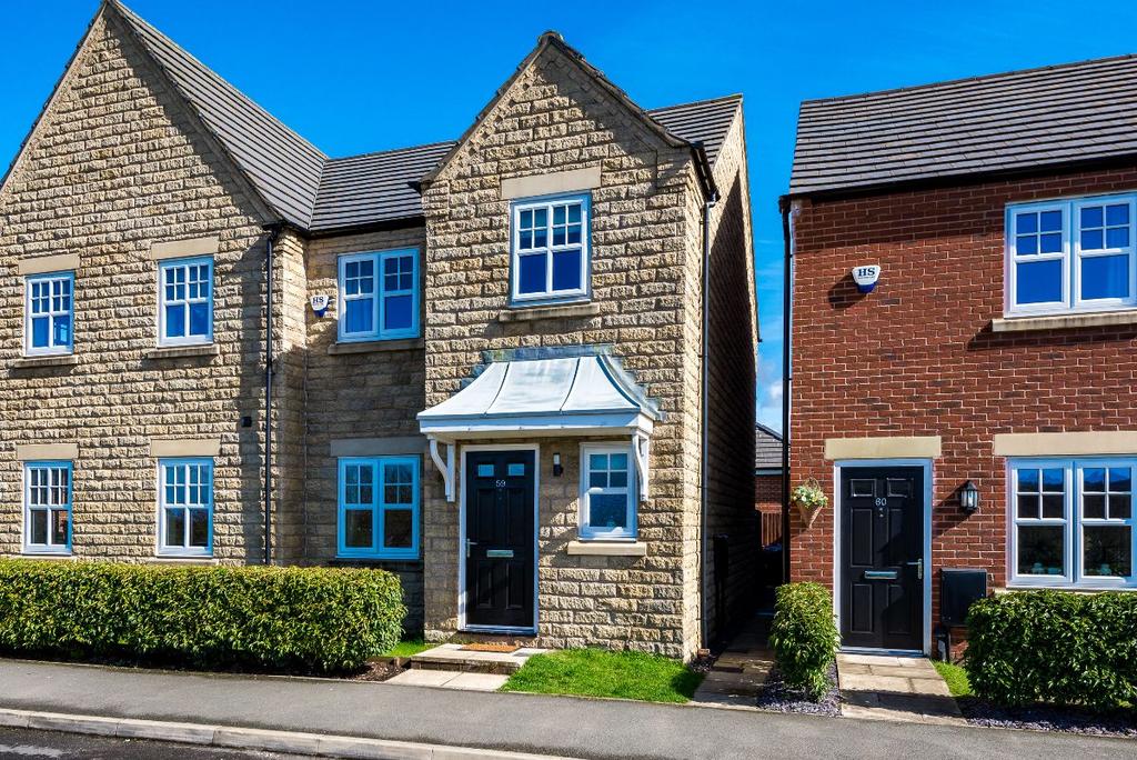 Herons Wharf, Appley Bridge, Wigan 3 bed semidetached house £240,000