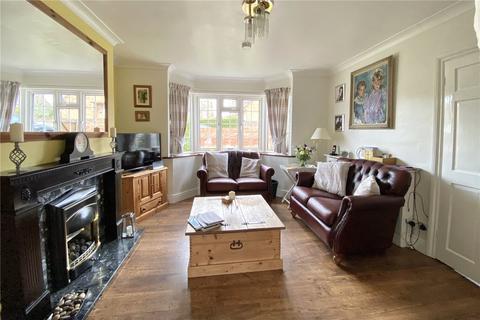 10 Evenlode Road, Bourne End, SL8 5ND