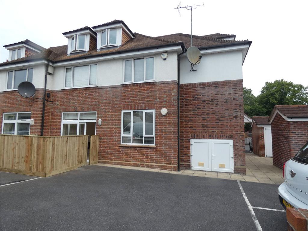 Richmond Wood Road, Bournemouth, BH8 2 bed apartment £950 pcm (£219 pw)