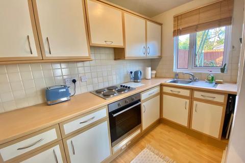 1 bedroom semi-detached house to rent, Broad Hinton,  Twyford,  RG10