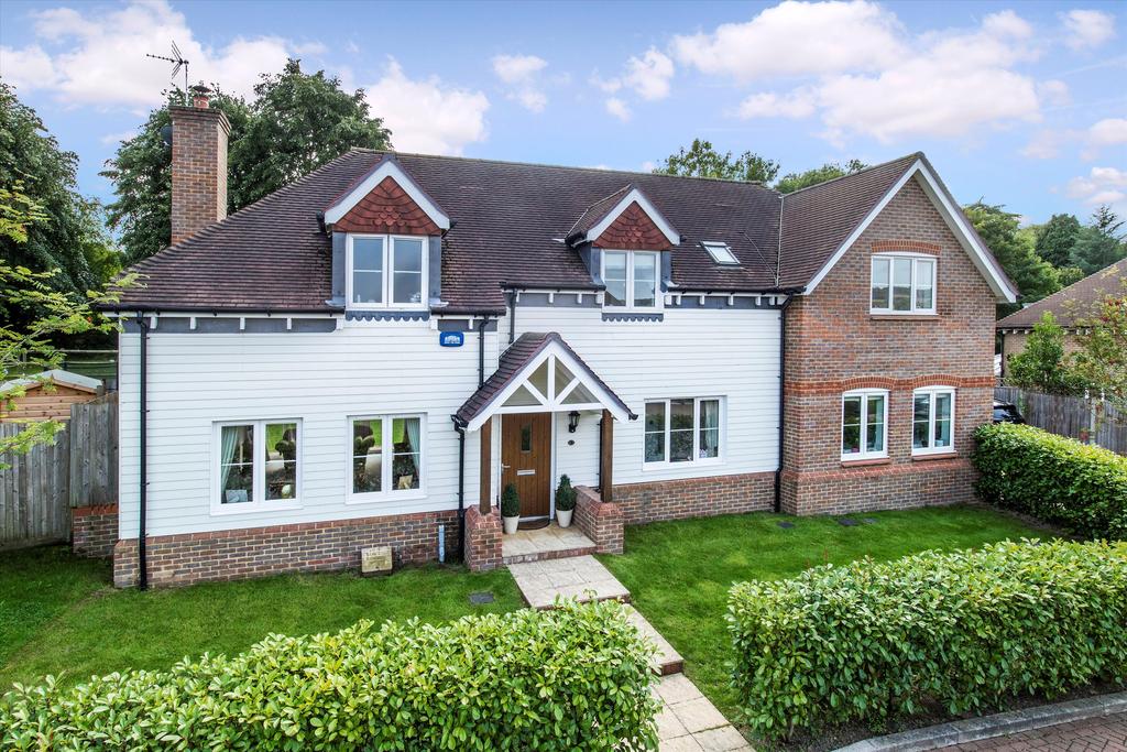 Horizon Close, Brasted, Westerham, TN16 5 bed detached house £1,275,000