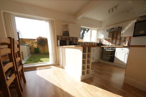 3 Batson Gardens, Paignton, TQ4 5LT