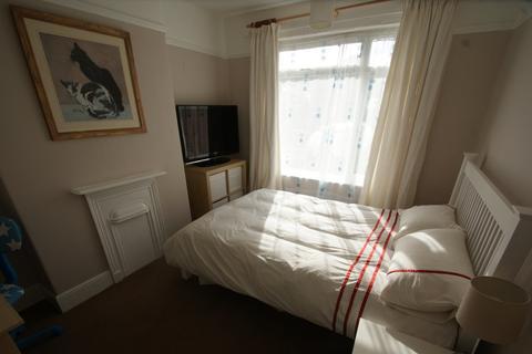 3 Batson Gardens, Paignton, TQ4 5LT