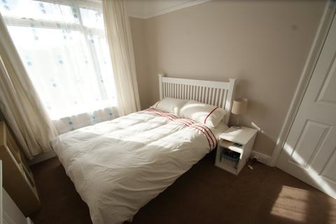 3 Batson Gardens, Paignton, TQ4 5LT