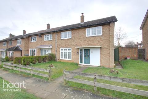 7 The Oundle, Stevenage, SG2 8JY