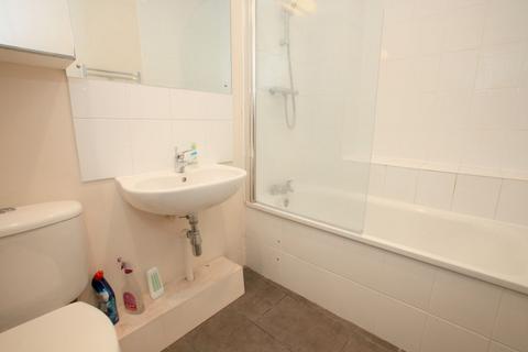 3 bedroom terraced house to rent, Arica Road, Brockley, London , SE4