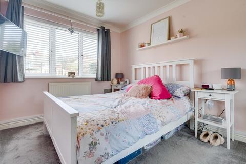 32 Gayton Close, Doncaster, DN4 9SB