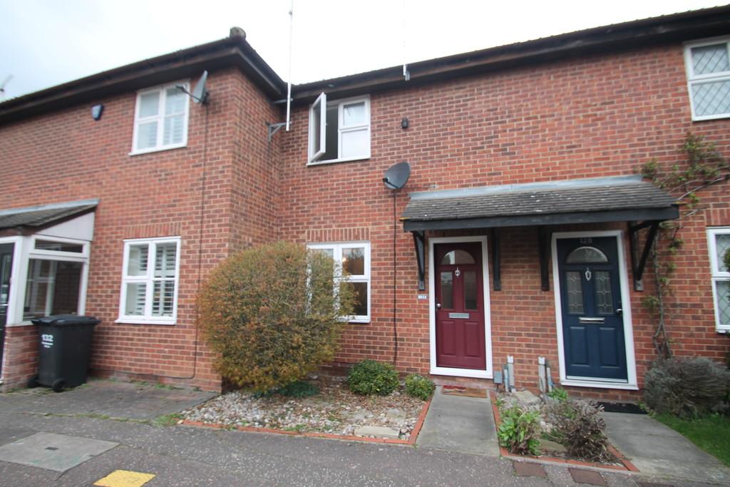Redmayne Drive, Chelmsford 2 bed semidetached house £1,150 pcm (£265 pw)