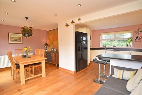 56 Brookfield Crescent, Hampsthwaite, Harrogate, HG3 2EE