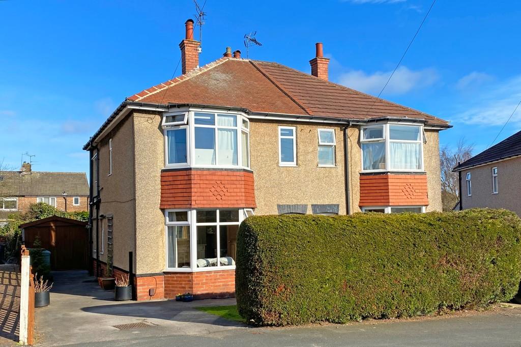 Hawes Road, Harrogate 3 bed semidetached house £245,000