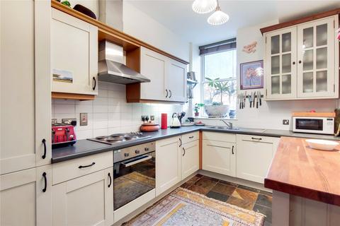 2 bedroom flat for sale, Vincent House, Vincent Square, London, SW1P