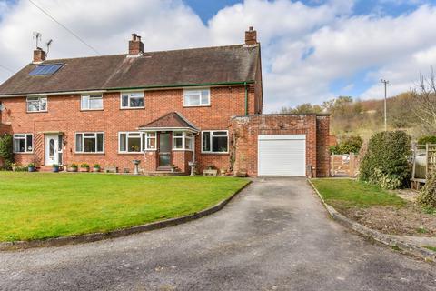 2, Water Works Cottages Basingstoke Road, Shalden, Alton, GU34 5QW