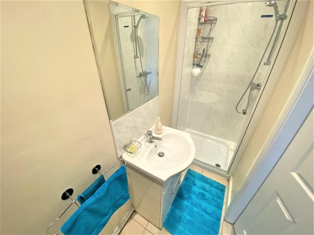 Bedroom Three Ensuite