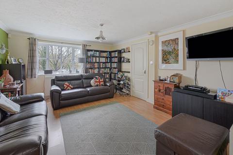 18 Brindles Field, Tonbridge, TN9 2YS