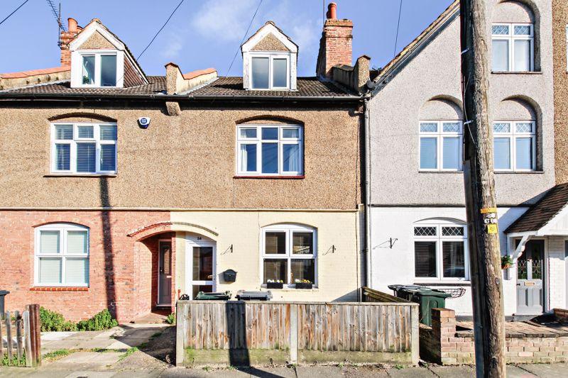 Baldwyns Road, Bexley 3 bed terraced house £375,000
