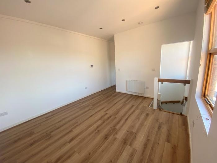 Apartment C, 22 Bairstow Street