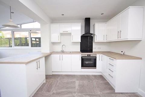 33a Asgard Way, Scartho Top, Grimsby, DN33 3RJ