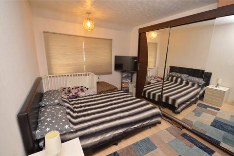 65 Waincliffe Place, Leeds, LS11 8HT