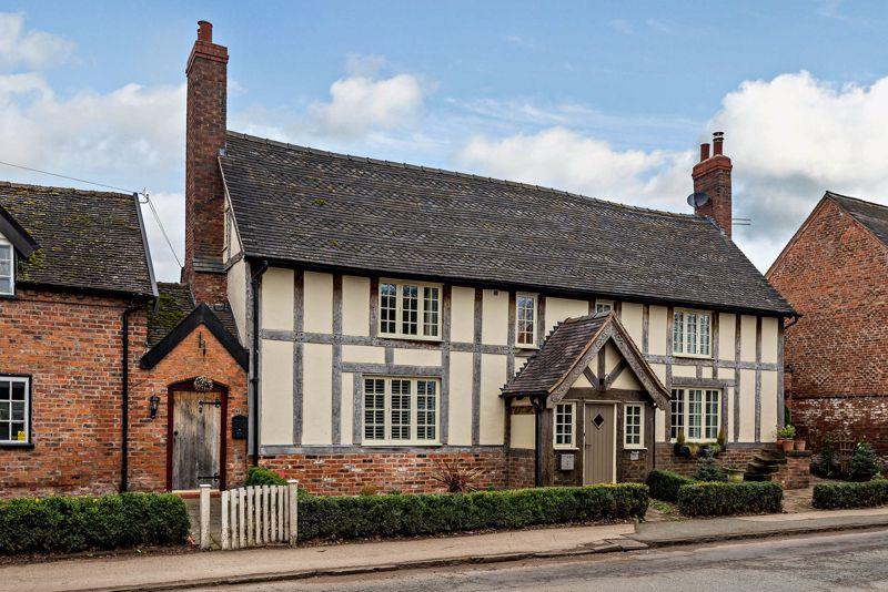 Acton, Nr. Nantwich Cheshire Lamont Property Ref 2592 3 bed semi