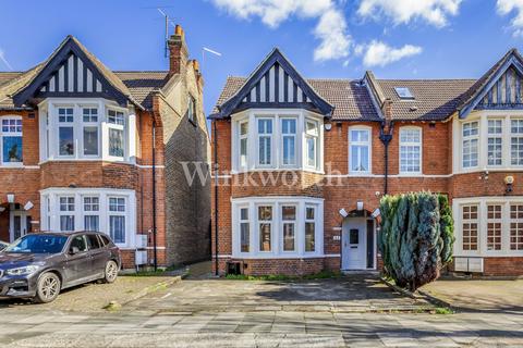 48a Grovelands Road, London, N13 4RH