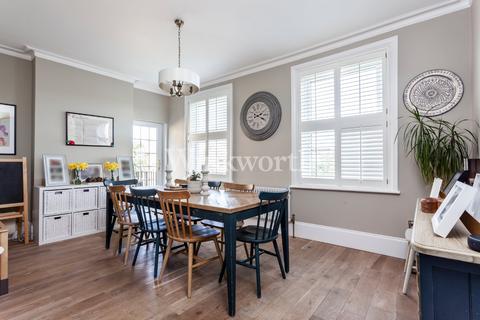 48a Grovelands Road, London, N13 4RH