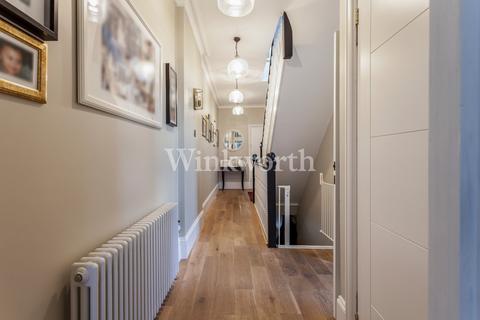 48a Grovelands Road, London, N13 4RH