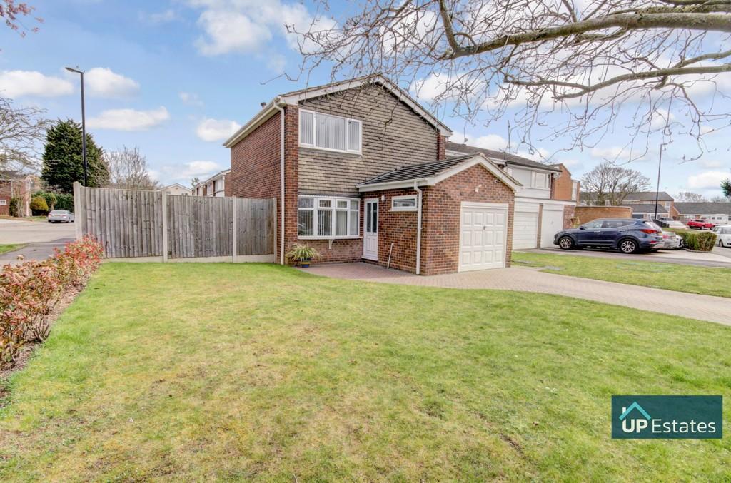 Garth Crescent, Binley, Coventry 3 bed detached house £325,000