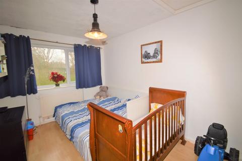 51 Bromholm Road, London, SE2 9NE