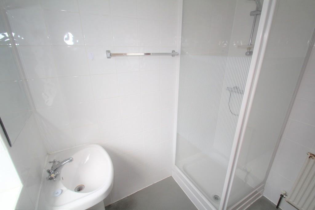 Ensuite shower room