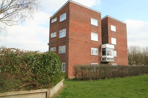10 Upfield, Swindon, SN3 6PE
