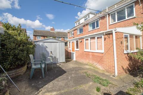 27 Broom Road, Calverton, Nottingham, NG14 6HD